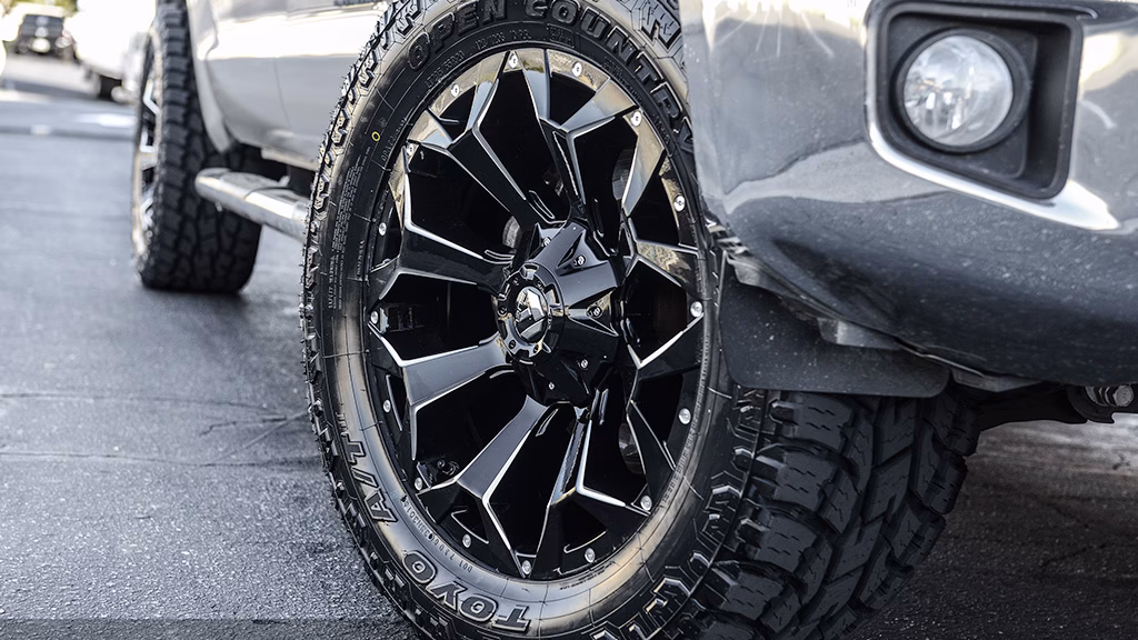 How often does a Class 7 vehicle need a MOT test?