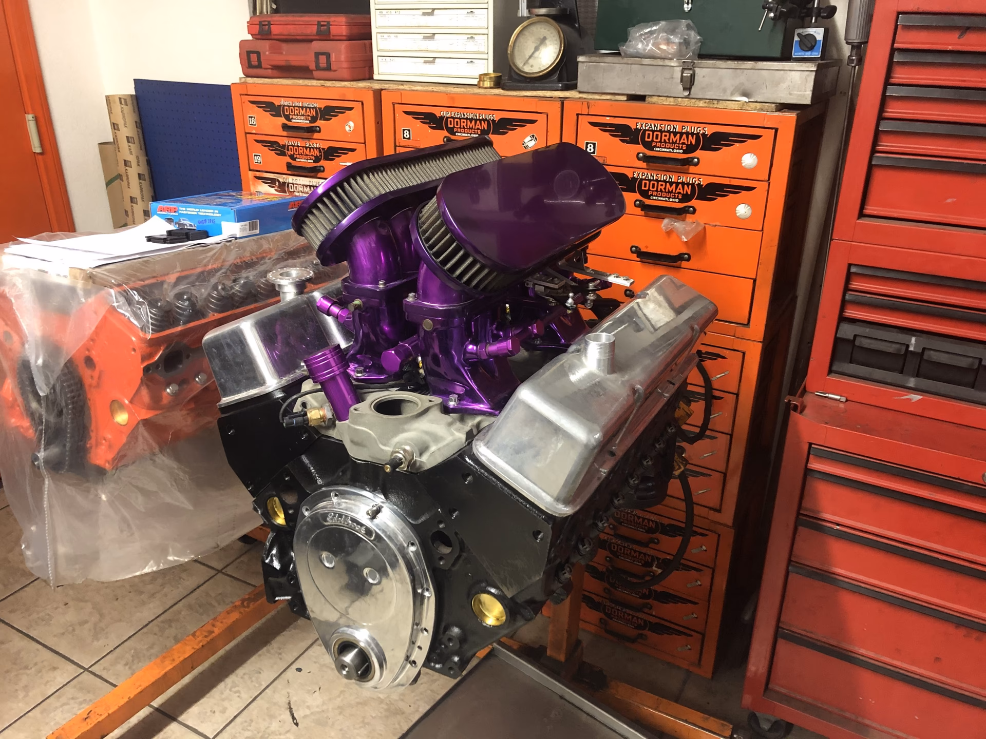 What is a blueprint 383 ci crate engine?