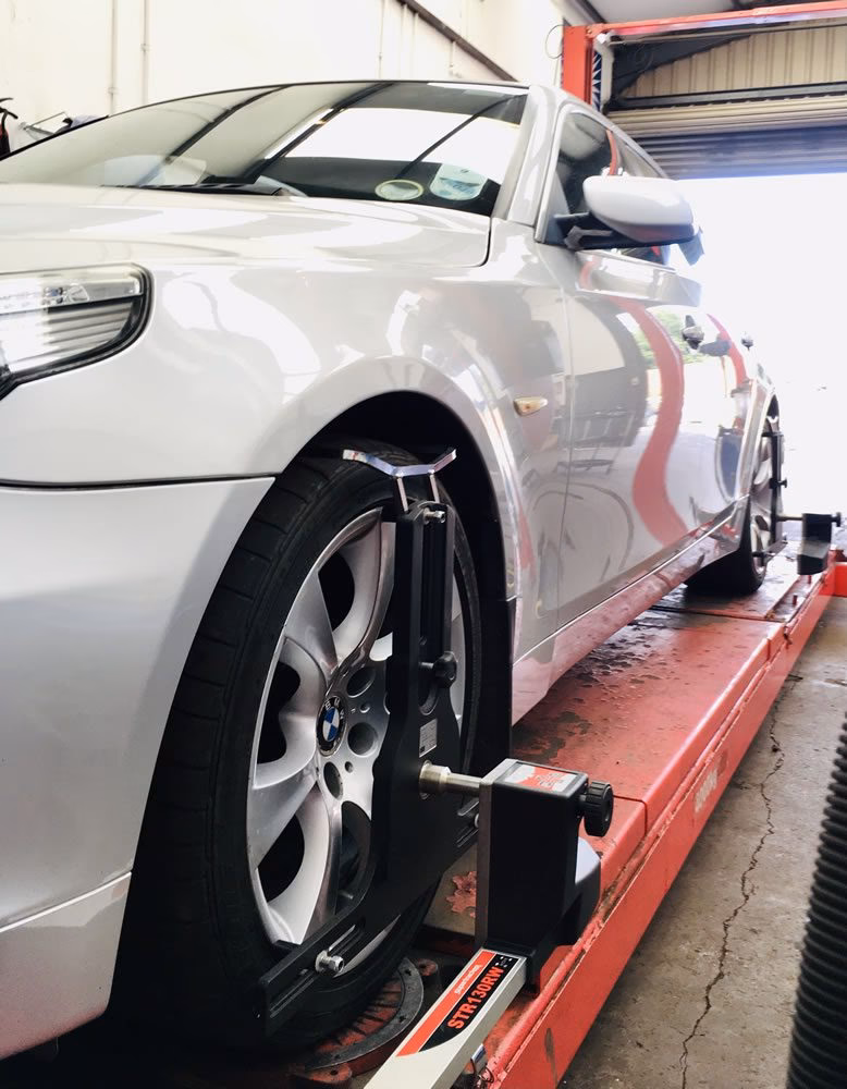 Where can I find a tyre fitting centre in Lisburn?