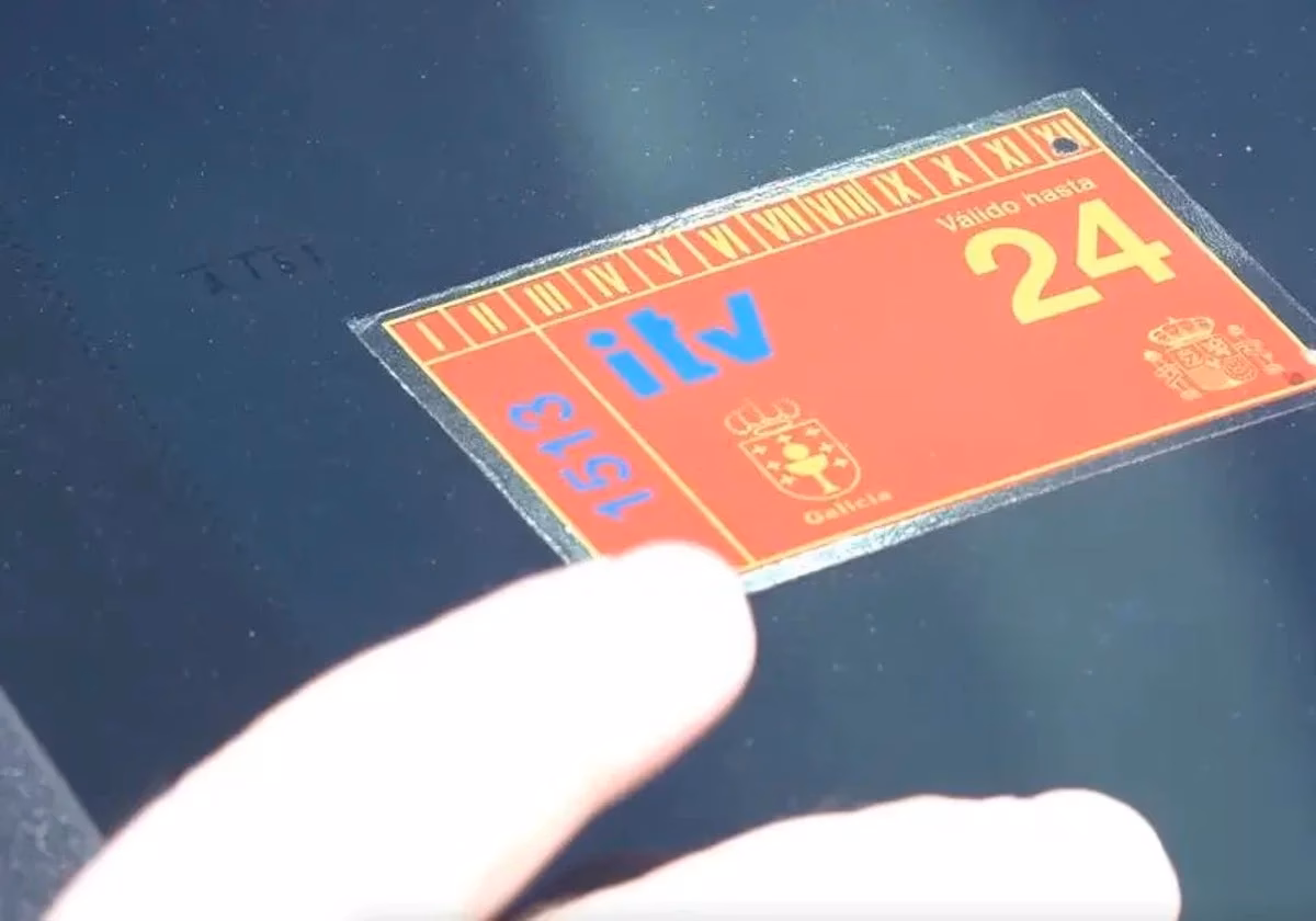 When should a car be re-enrolled on Spanish plates?