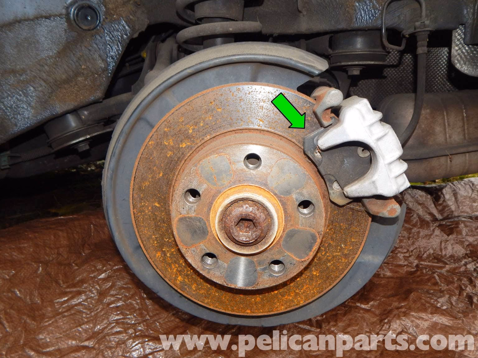 What braking system does the 2015 A6 allroad have?