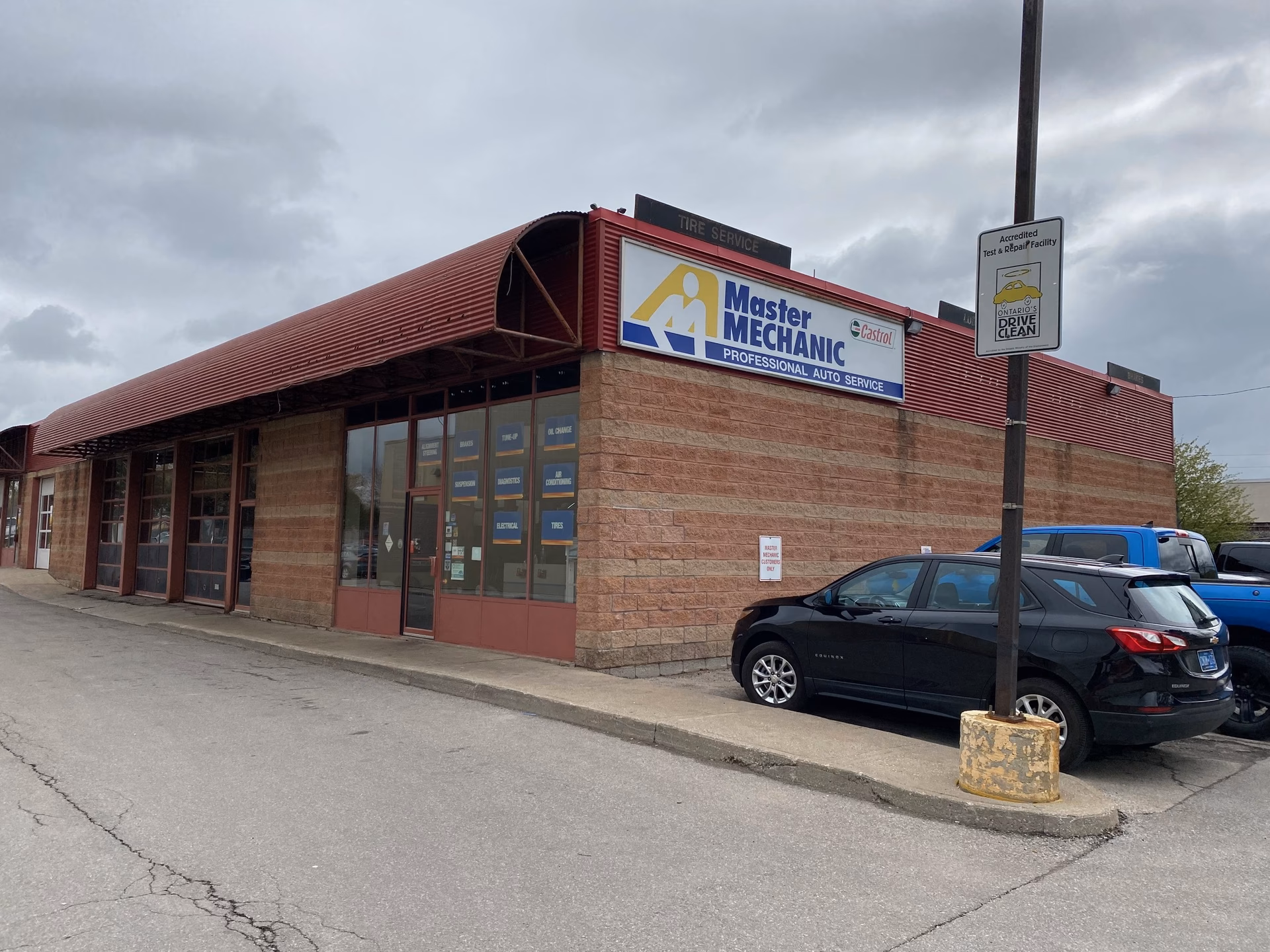 What services does car air conditioning offer?