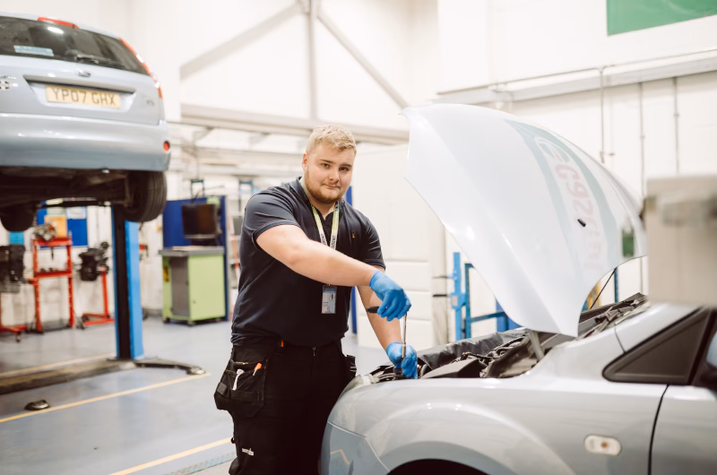What does a motor vehicle service & maintenance technician do?