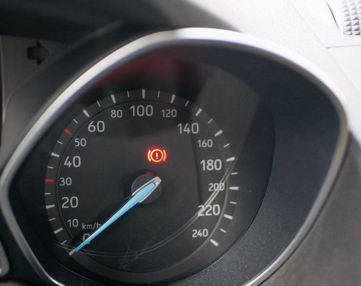 Do service brake lights need to be reset?