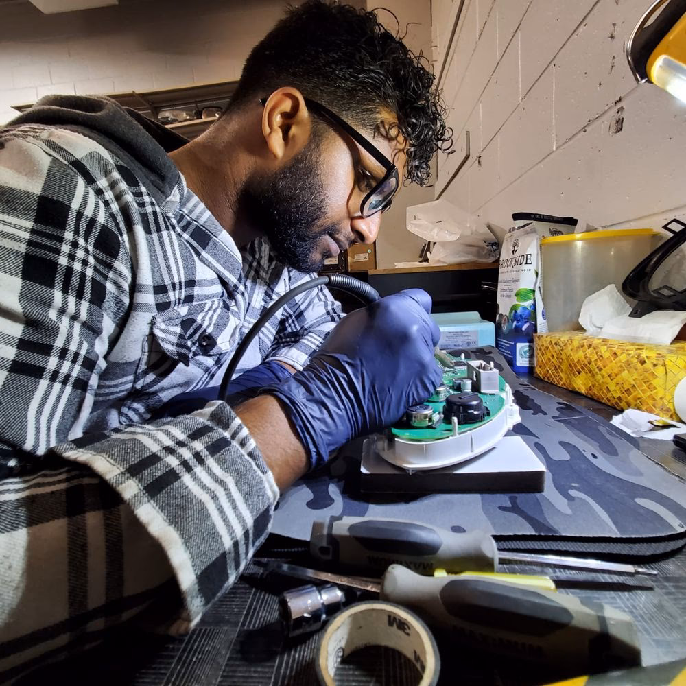 How do you fix a damaged air suspension?