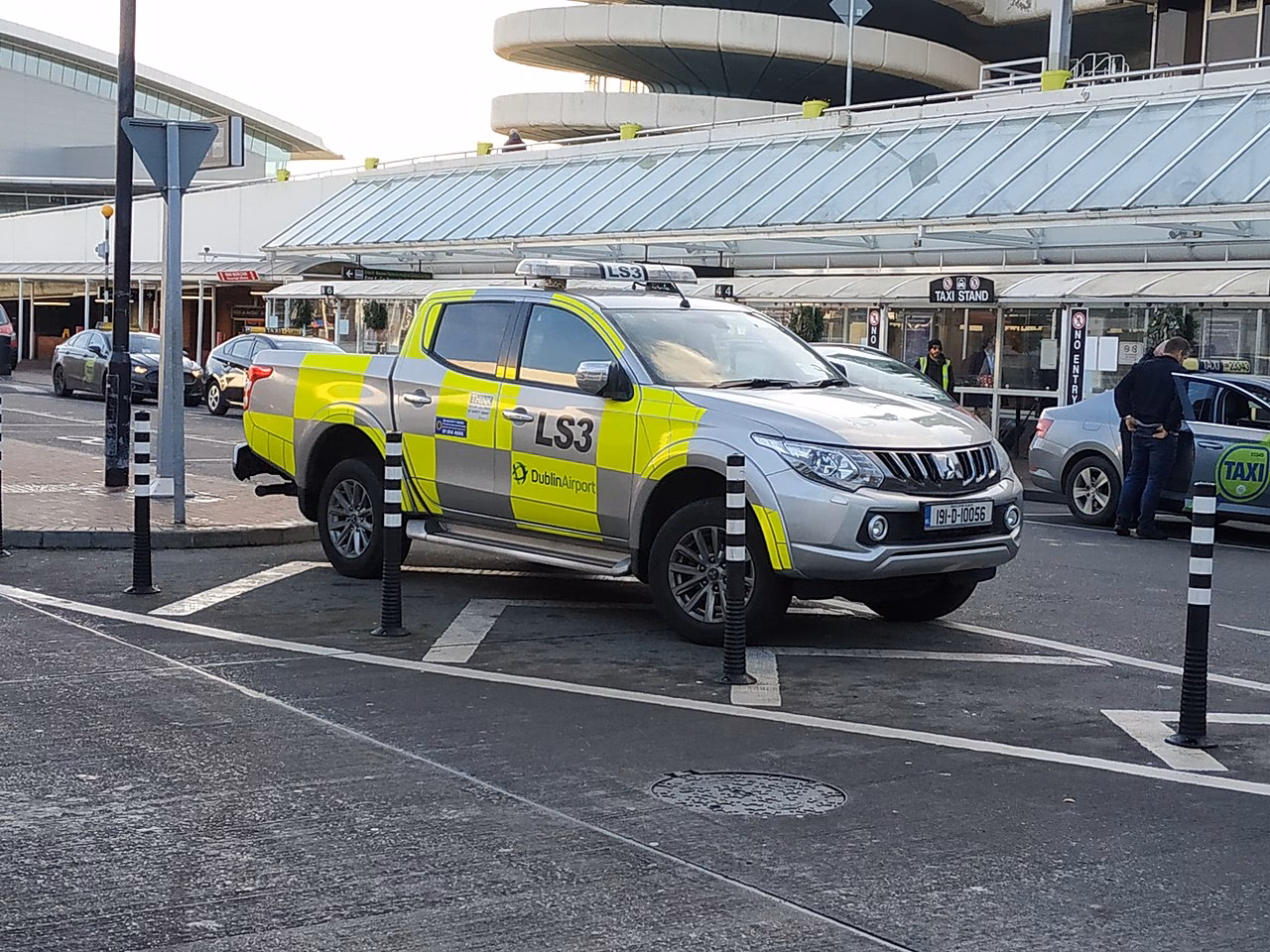 What types of vehicles are used at airports?