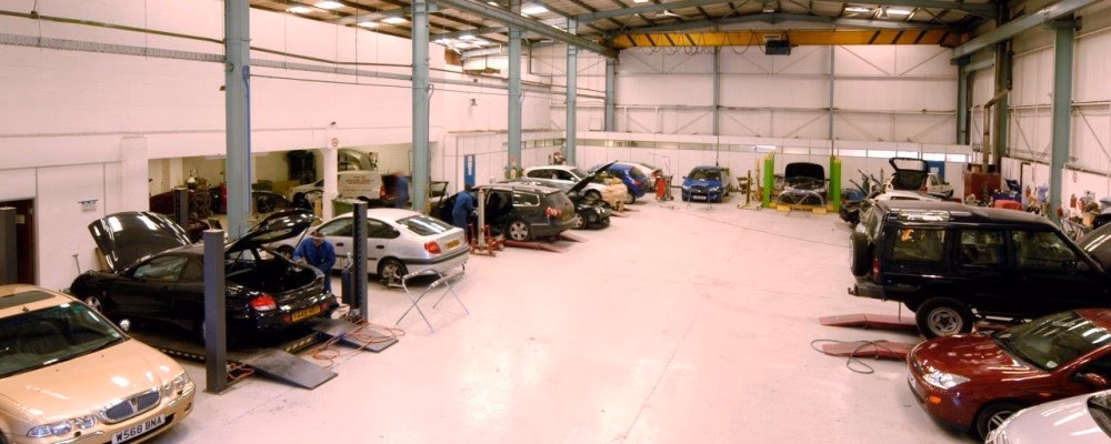 Who is AARC - BSI 125 - vehicle body repair?