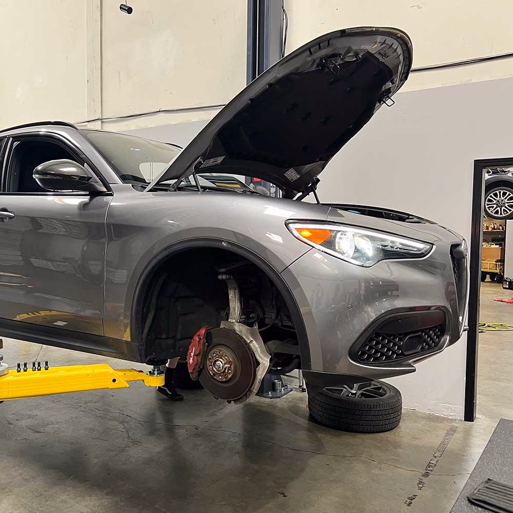 Do you know what the Alfa Romeo Giulia Quadrifoglio is built to best?