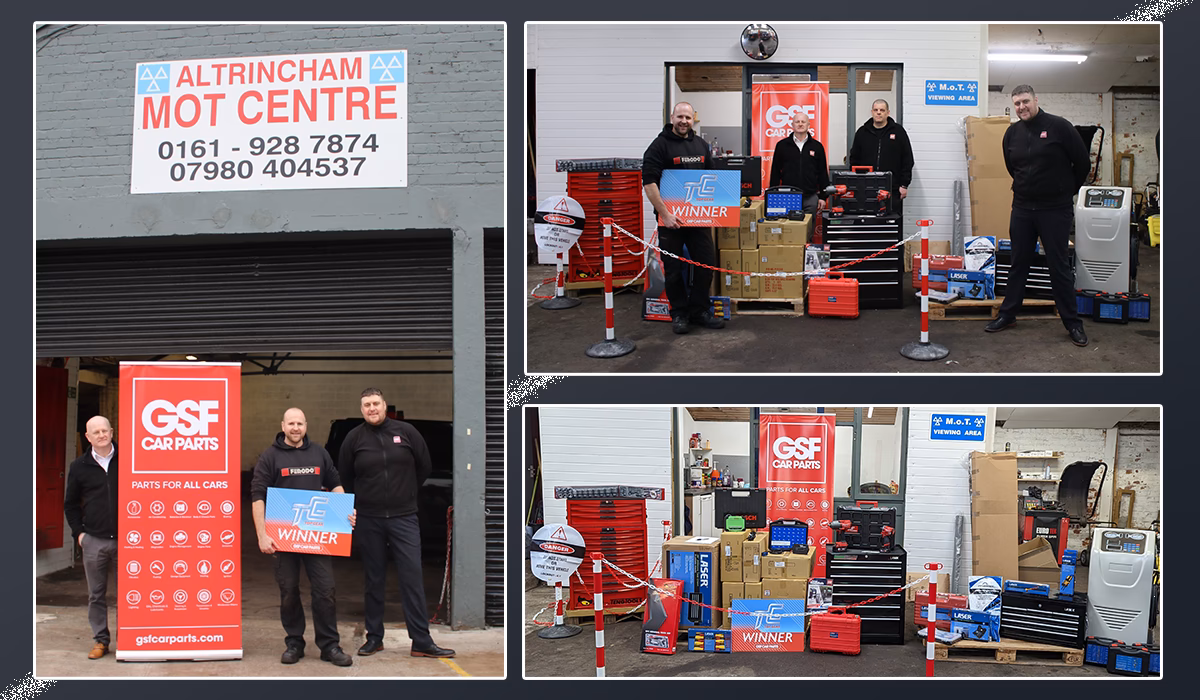 Who is Altrincham service centre?