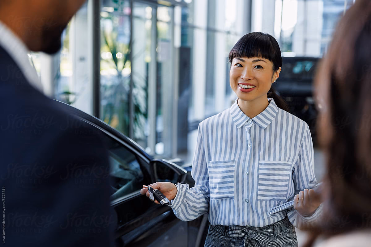 How can I contact AmBank customer service?