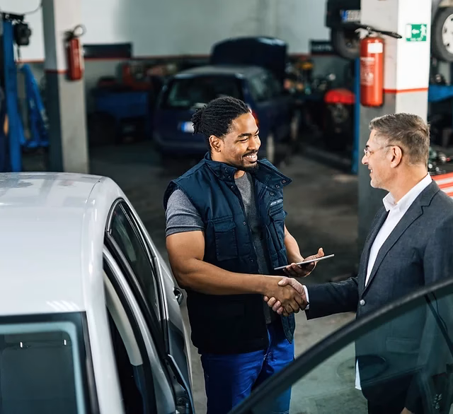 Does anthem automotive accept credit cards?