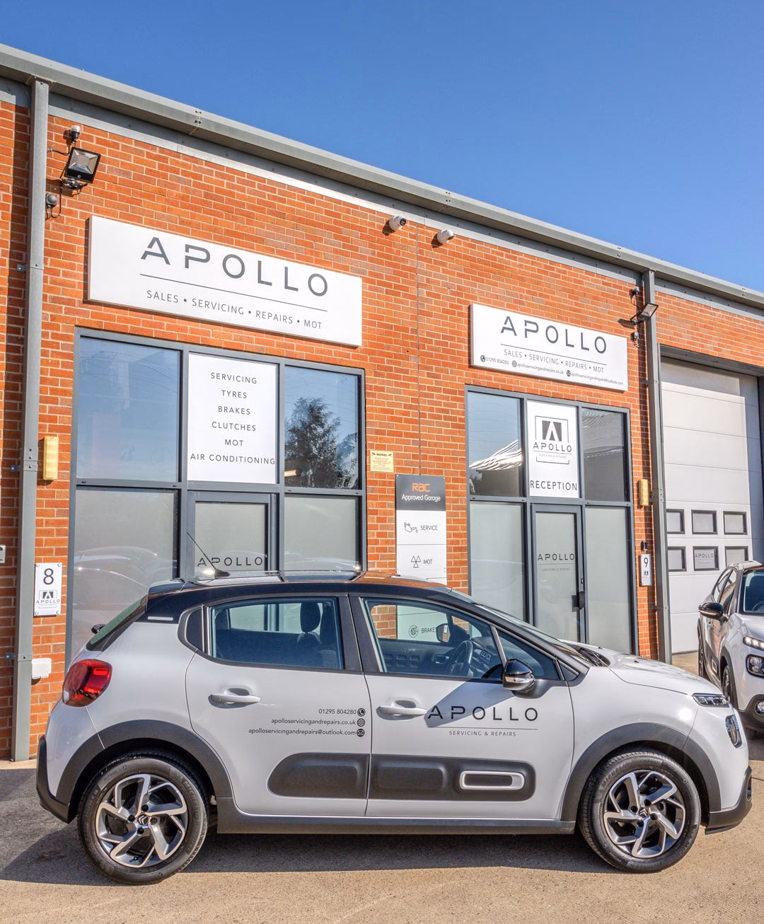Who are Apollo autos in Erith?