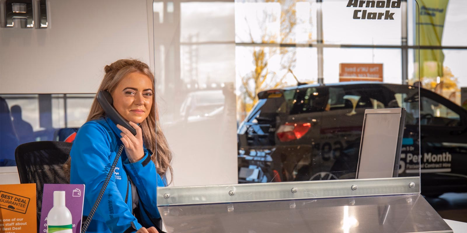 Where is Arnold Clark motorstore (Nottingham)?