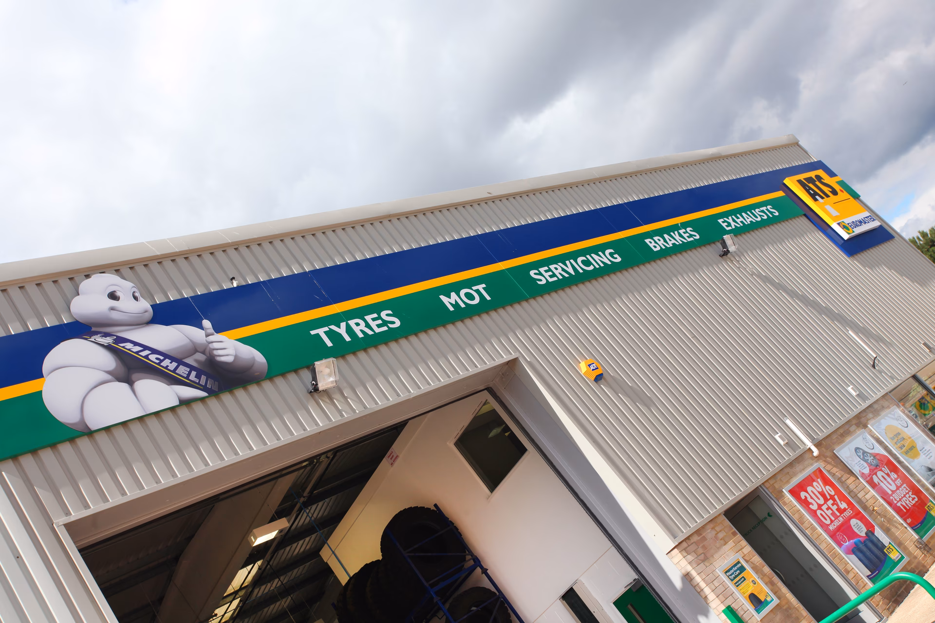 Does ATS Euromaster charge a retest fee?