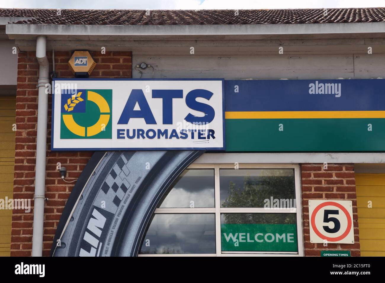 Where is ATS Euromaster limited (Leatherhead)?