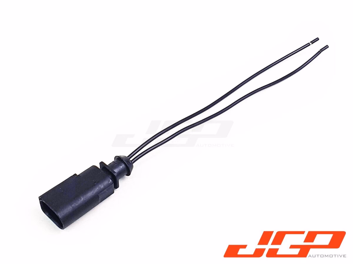 Does Audi A4 Avant B7 have a wiring loom?