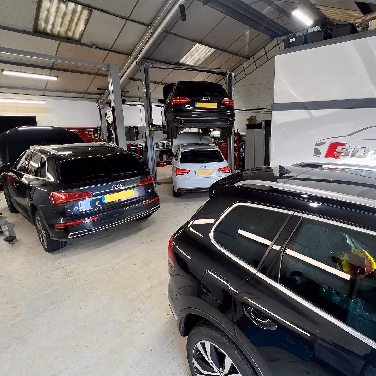 Where can I find a VW & Audi specialist in Surrey?