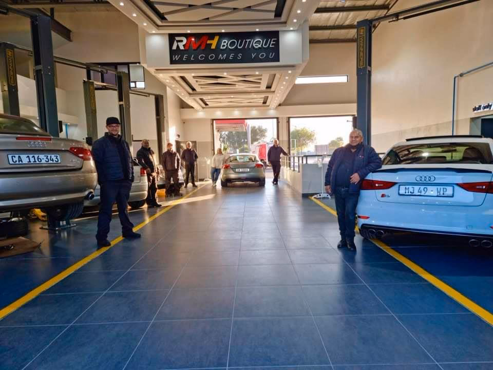 Who is Audi VW Auto Clinic?