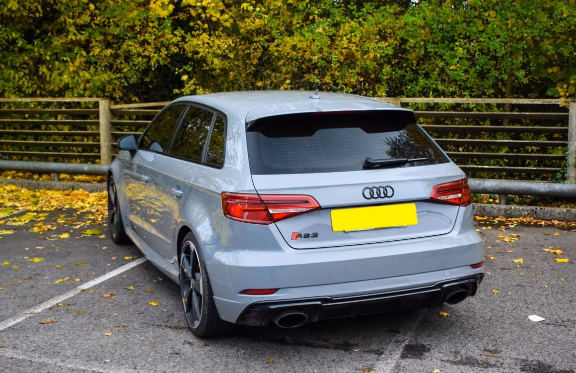 Where can I get a Class 4 MOT test in Swindon?