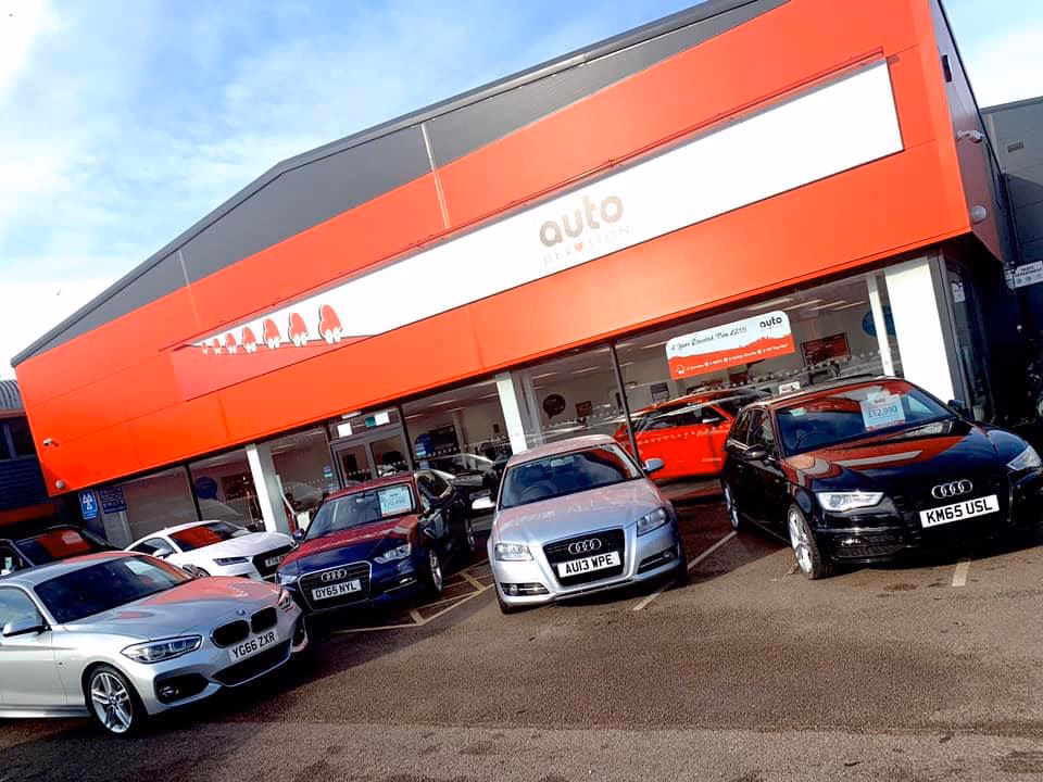 Does auto devotion Norwich offer MOT testing?