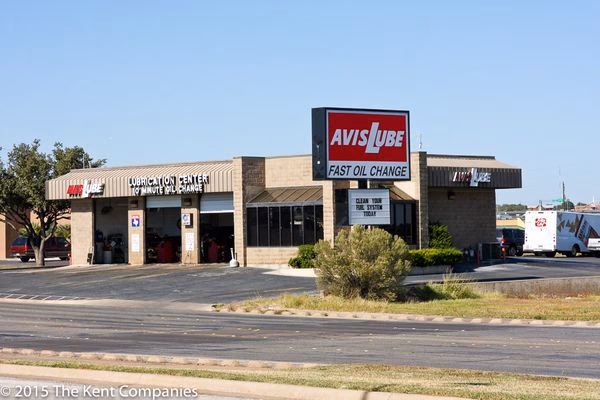 Do Avis & Budget provide a full tank of fuel?
