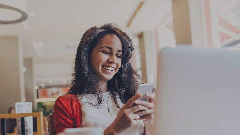 What information does Aviva ask about a car insurance policy?