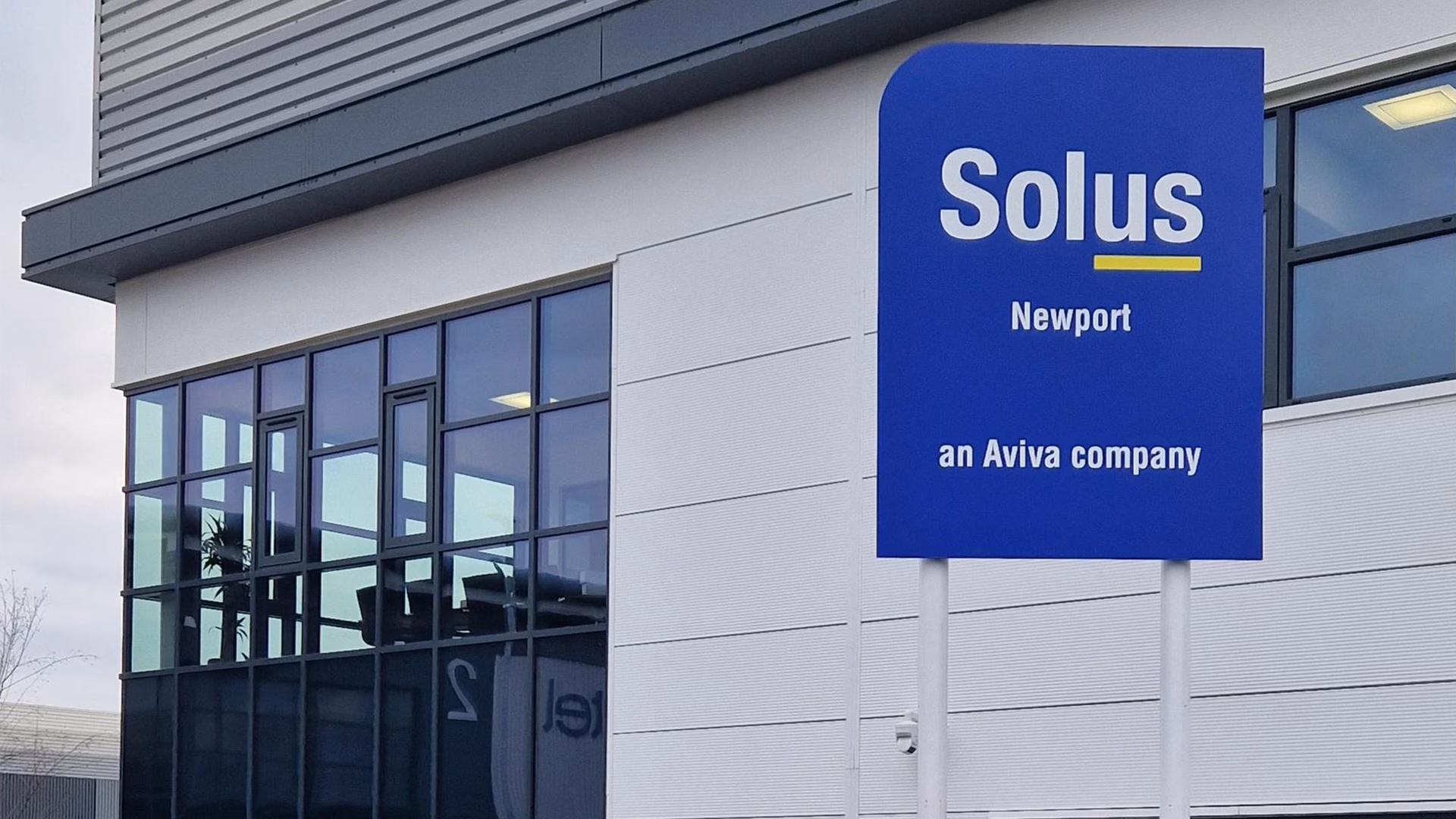 How can Vizion help Aviva customers?