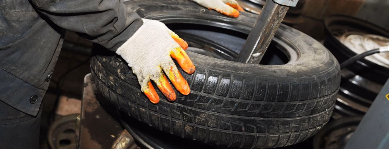 Who are B & S Motor Engineers?