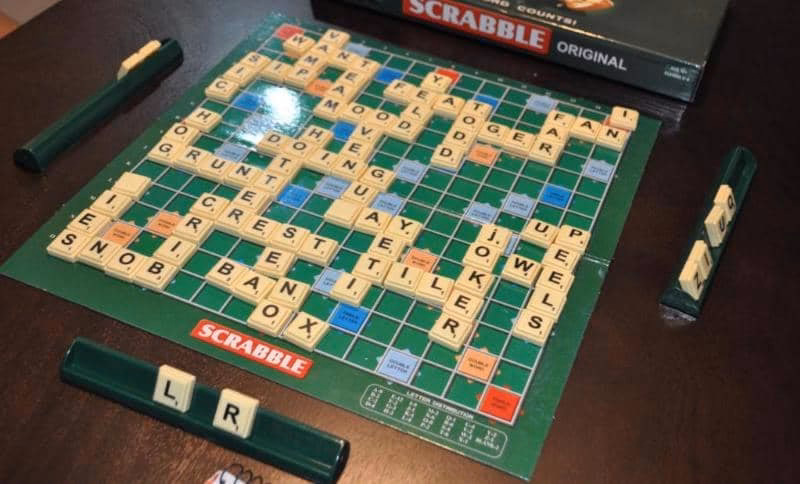 Est-ce que le mot Ba est valide au Scrabble ?