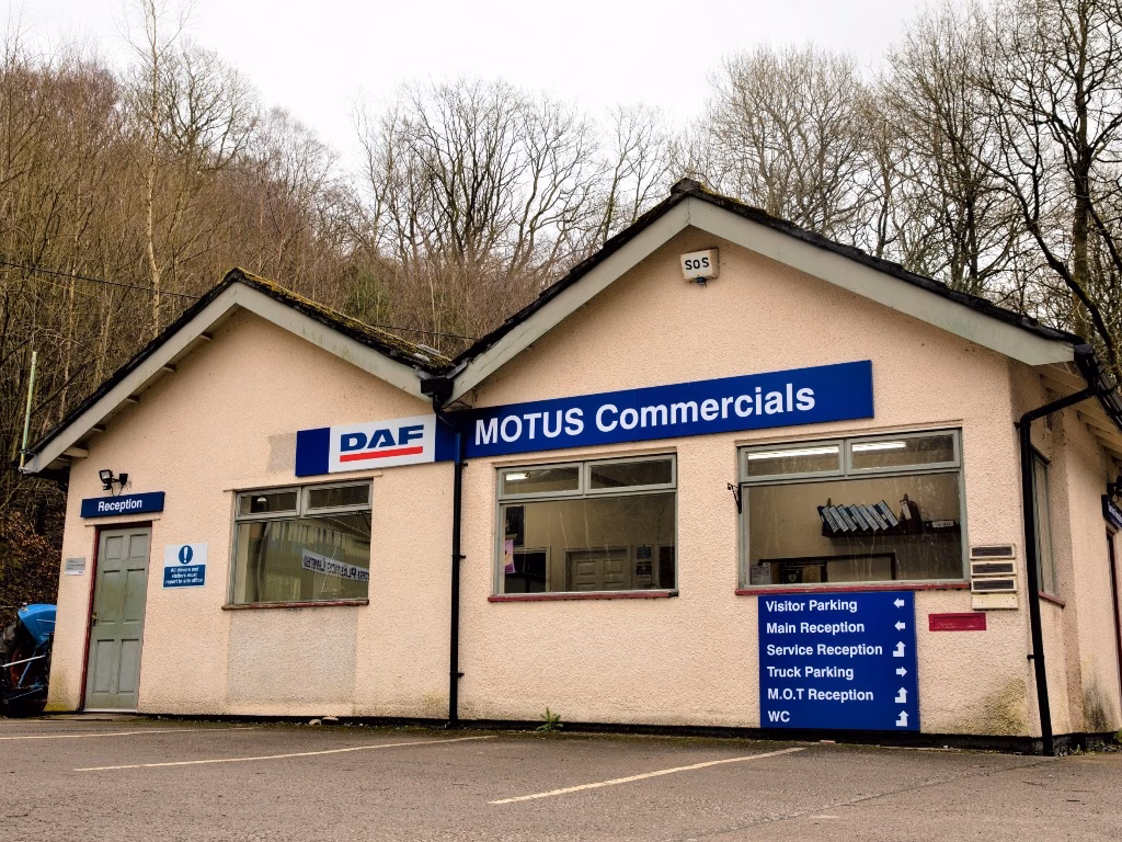 How much does an MOT cost in Macclesfield?