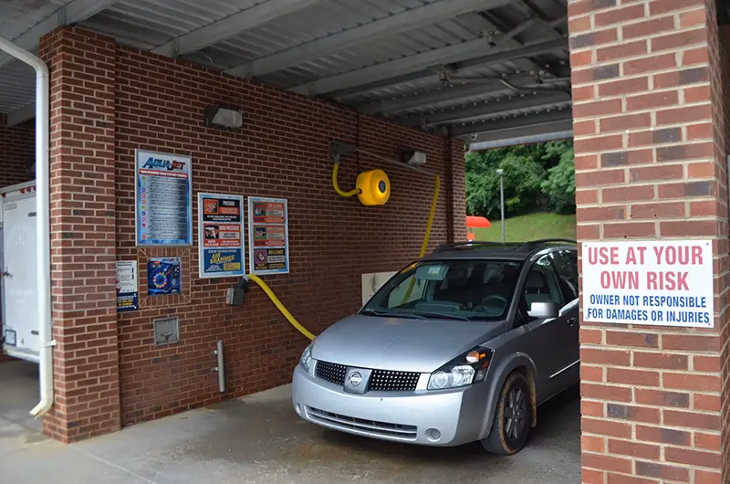What is a carbax combo self-service car wash bay?