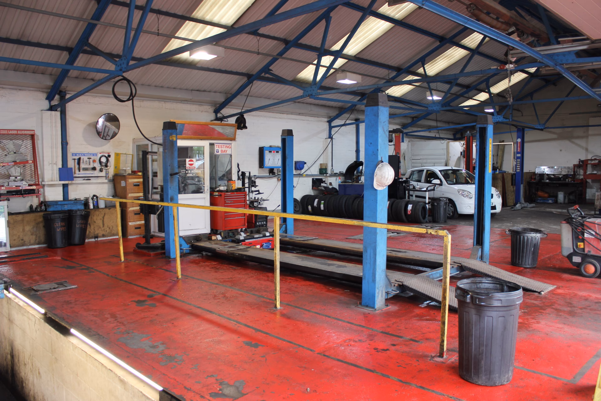 Can you sell a car without an MOT certificate?