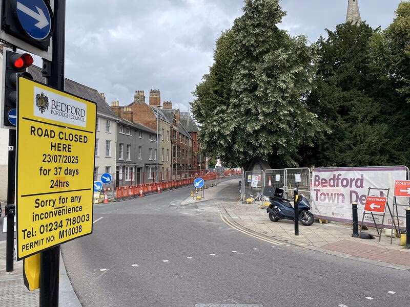 What services does the Bedford Borough hub offer?