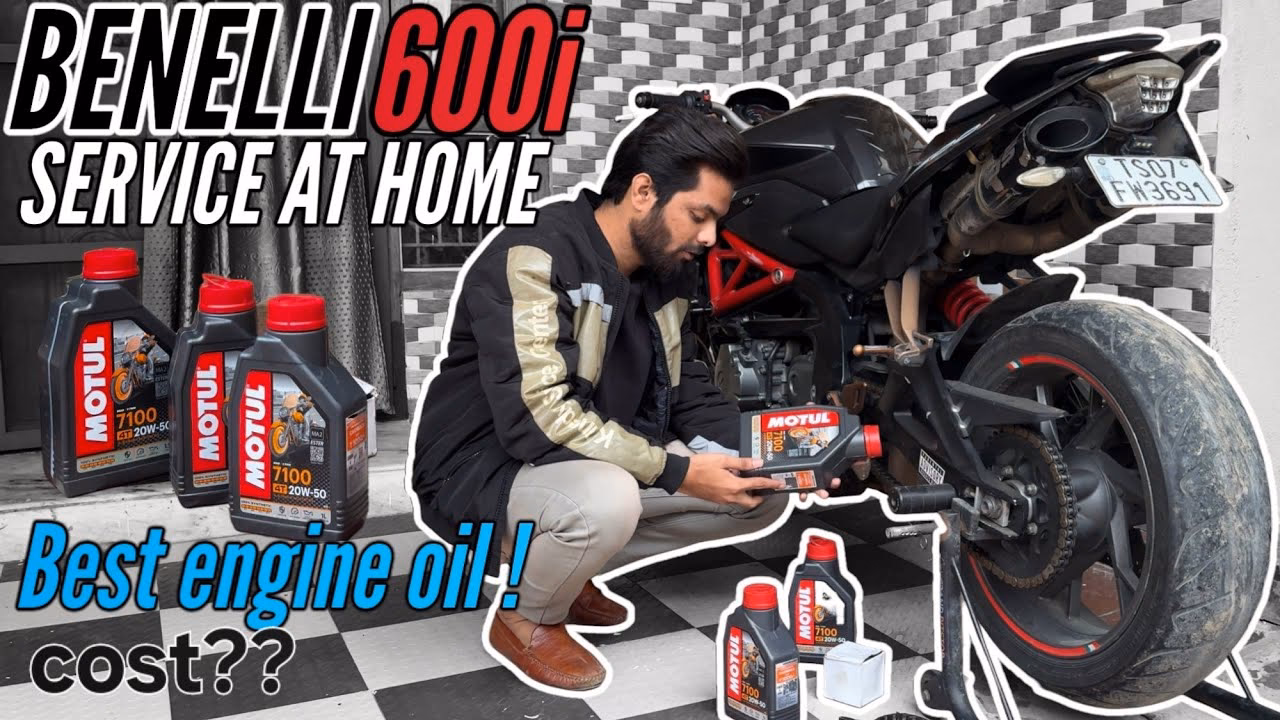 What engine does a Benelli TNT 600 have?