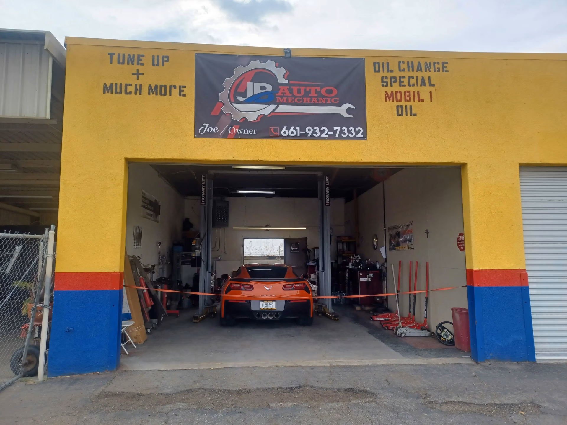 Who is Autoglass of Bakersfield?