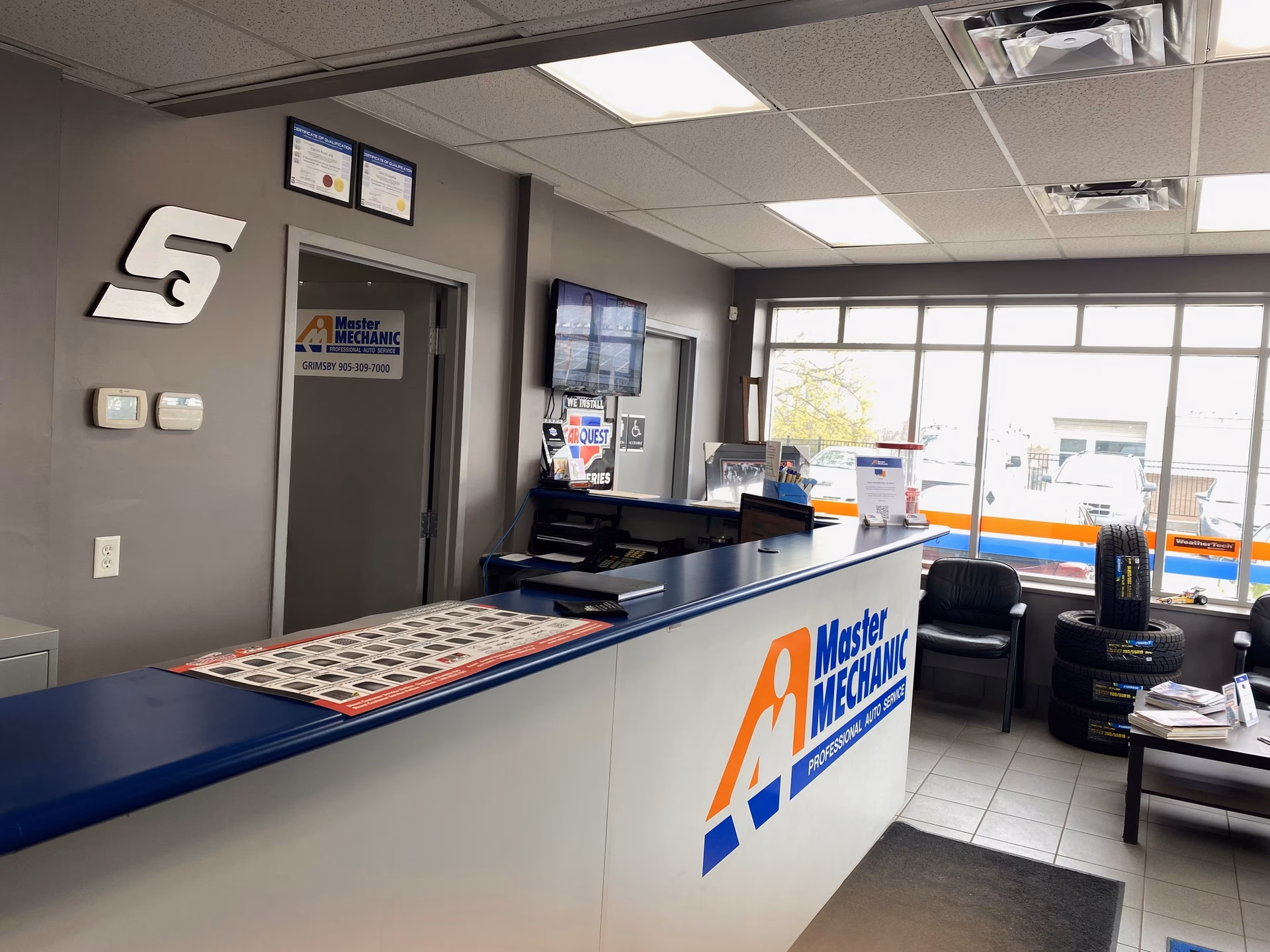 How do I find approved garages in Grimsby?