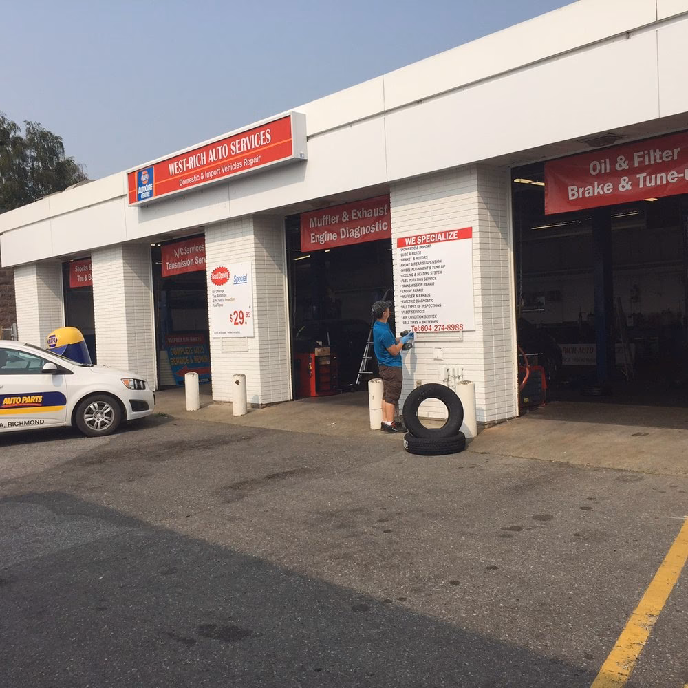 Who is budget brake & muffler Auto Centres Vancouver?