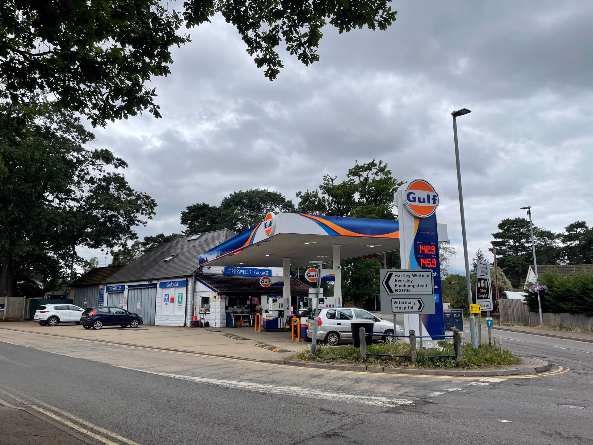 Where can I buy a used car in Wokingham?