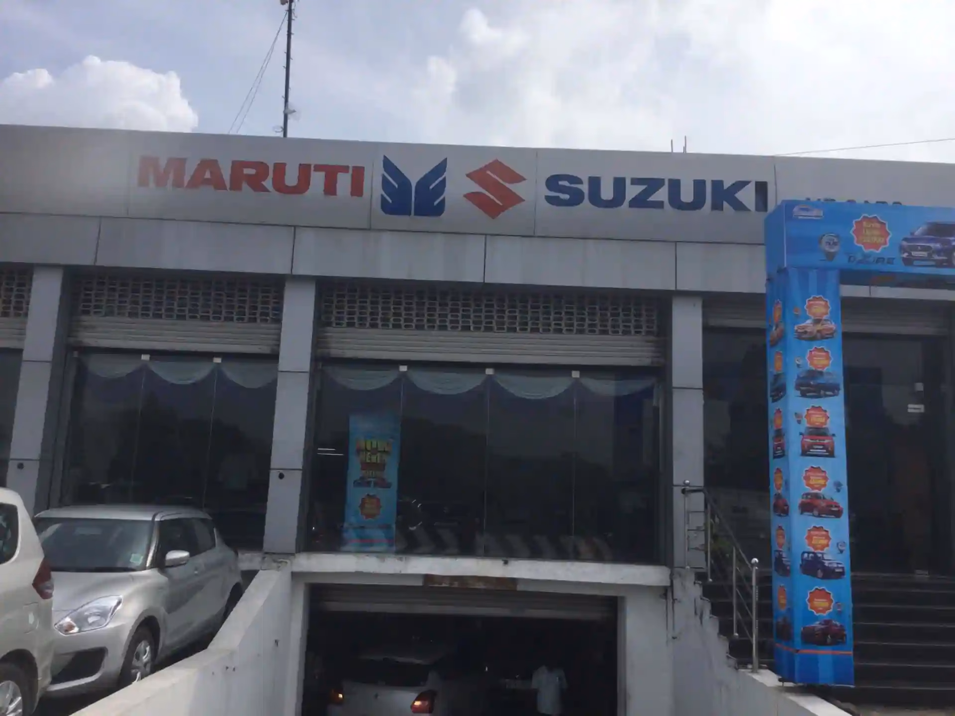 Where to find a Maruti Suzuki car service center?