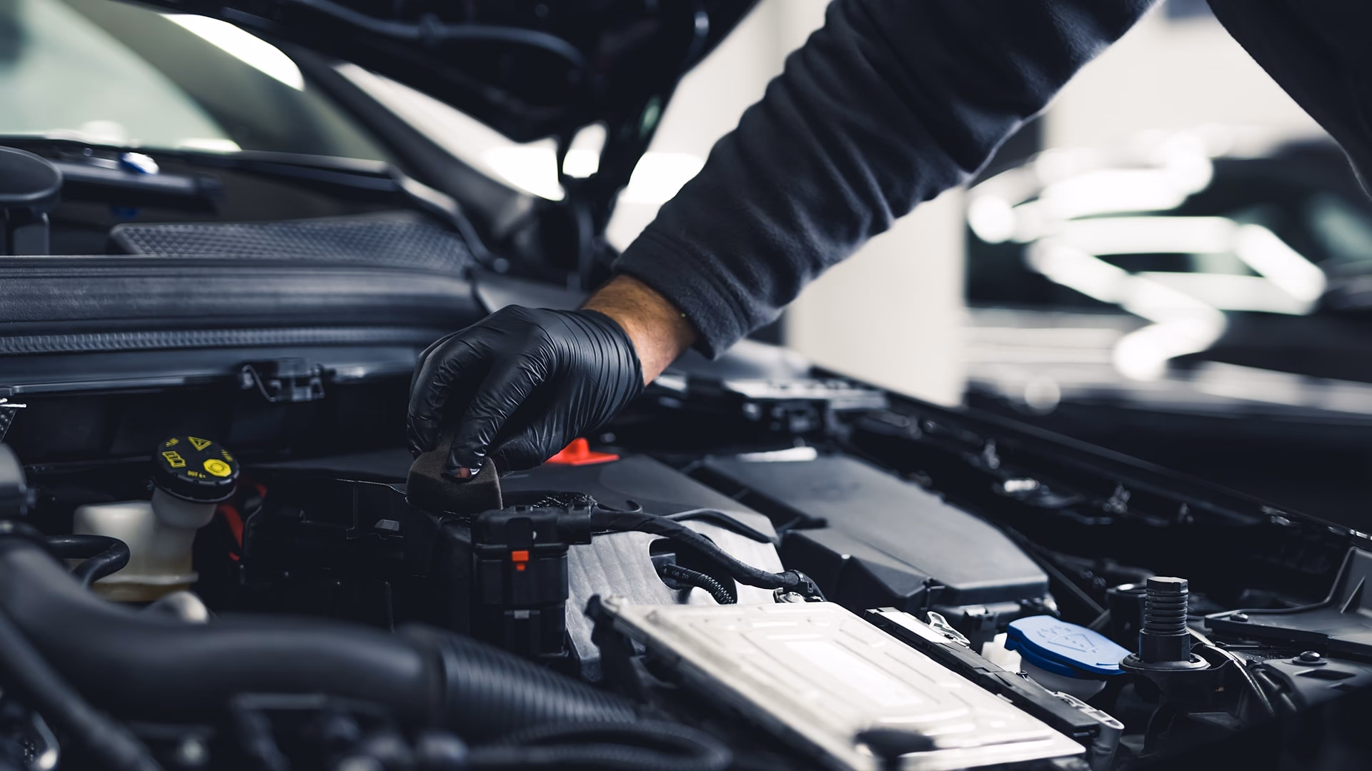Do Stratford tyres have an MOT test?