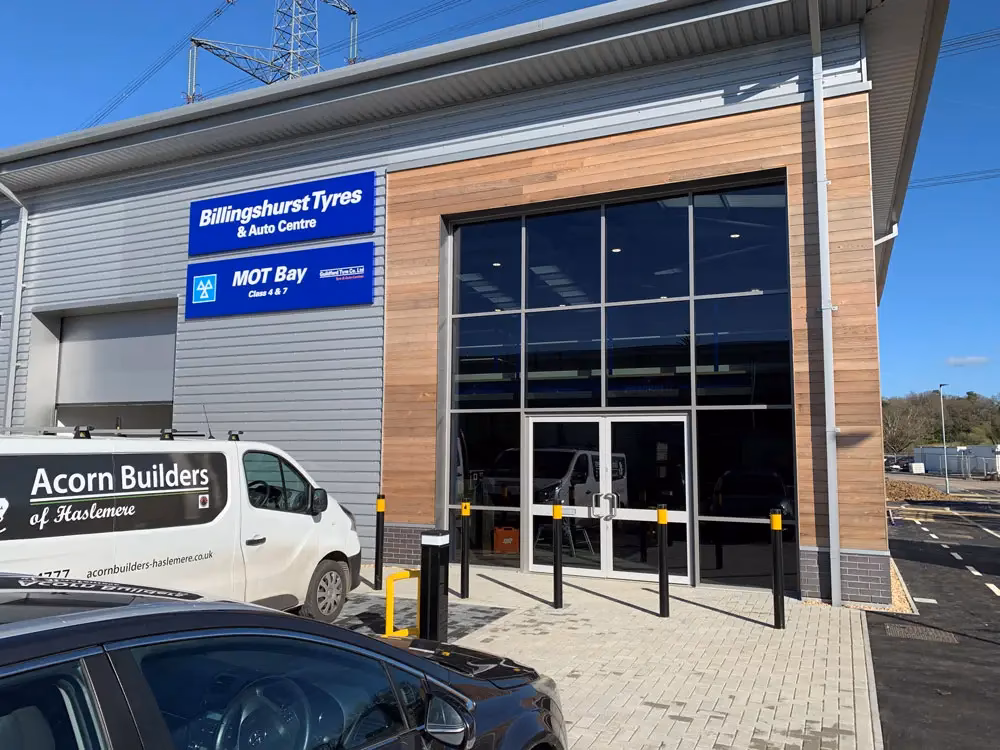 What services does Billingshurst offer?