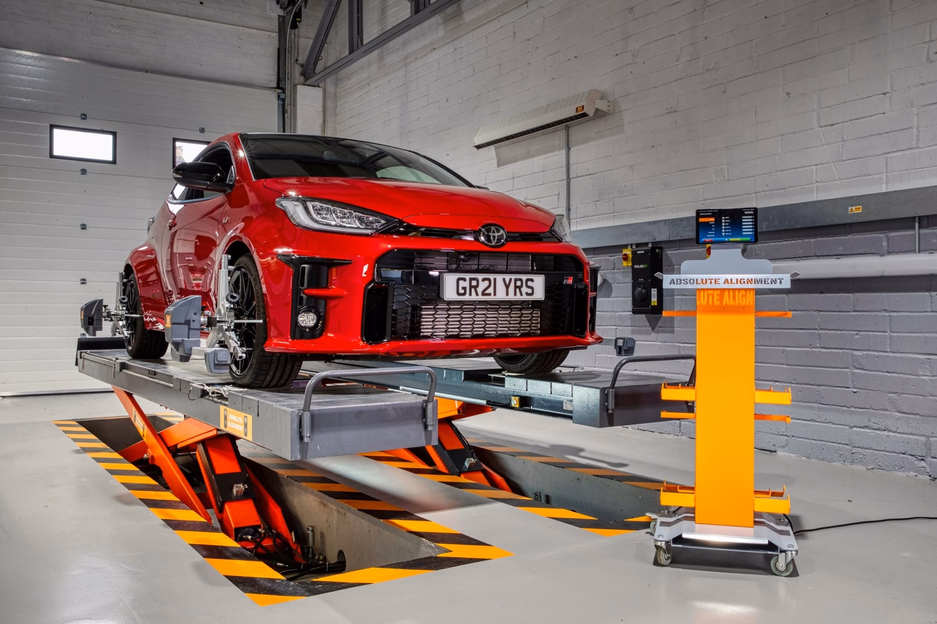 Which wheel alignment systems are available?