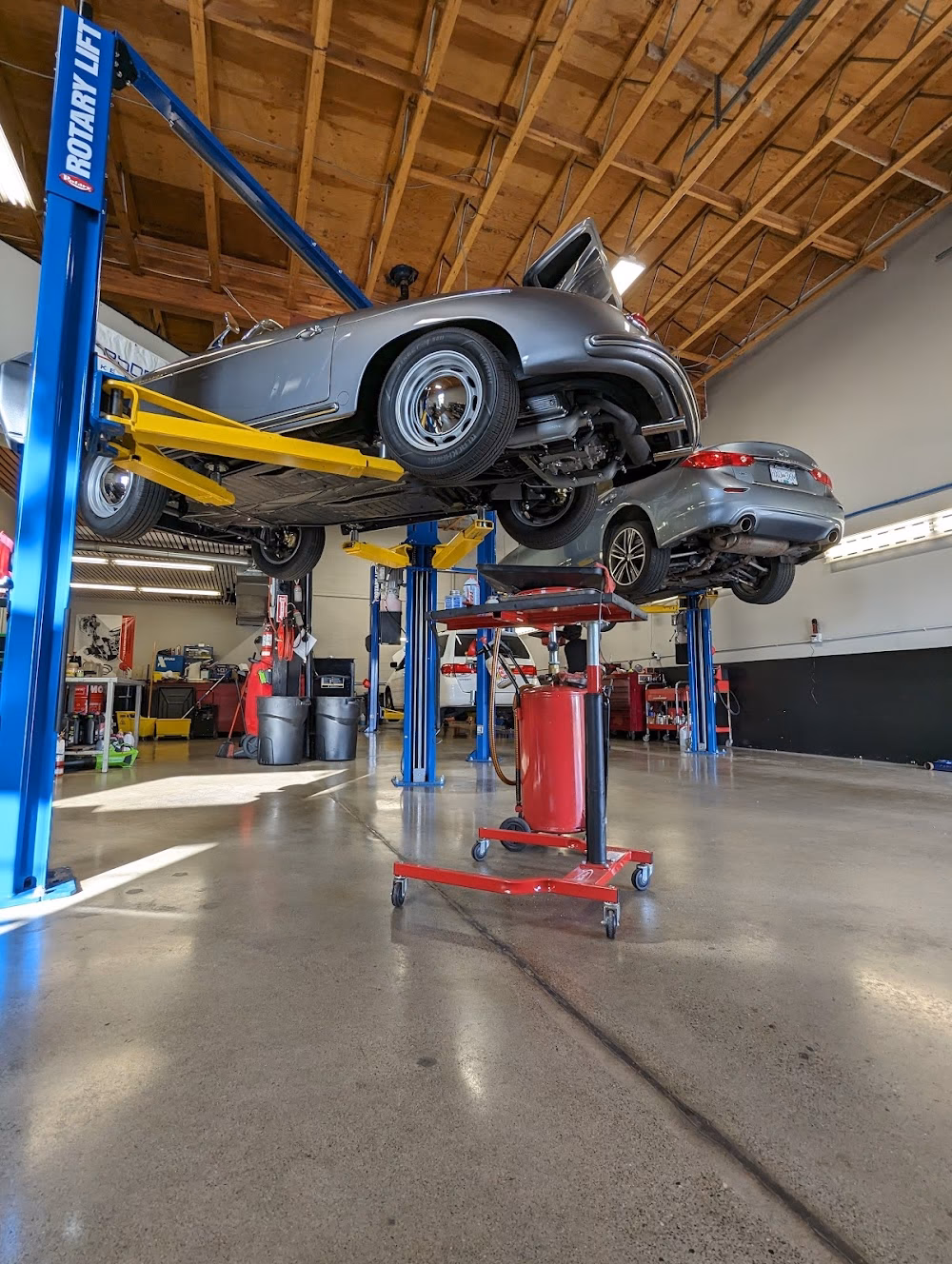 Who is FMG repair services?