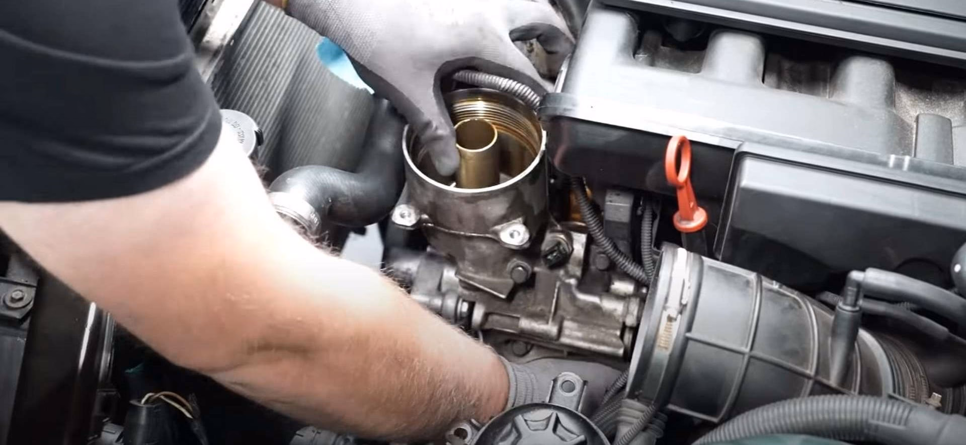 What is the price of engine oil for a BMW 330i?