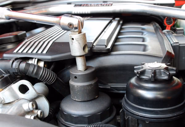 How to change oil in 1997 BMW Z3 roadster?
