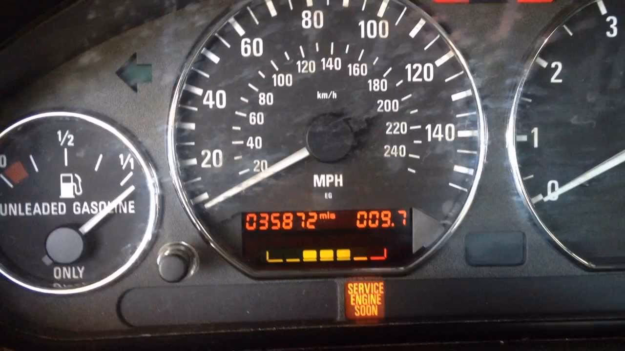 What is the BMW Z3 engine oil capacity?