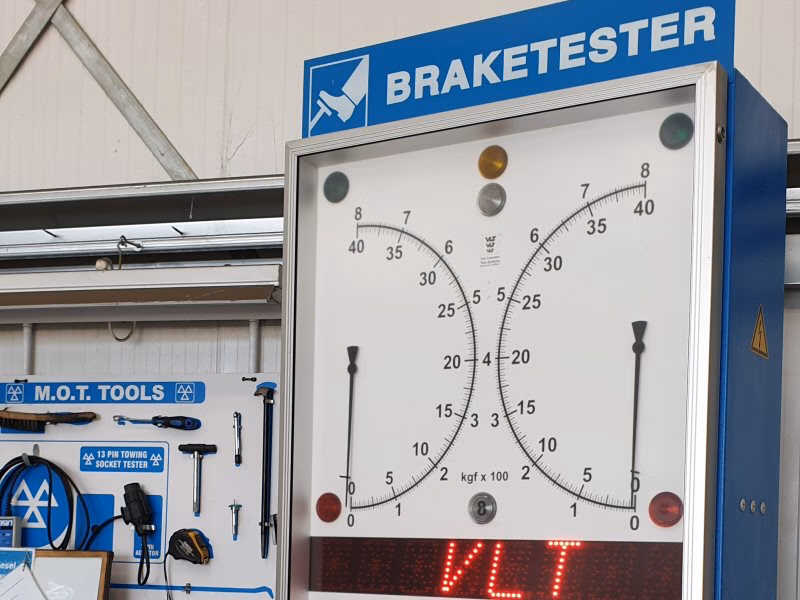 How do I book an appointment at Bodmin Road health centre?