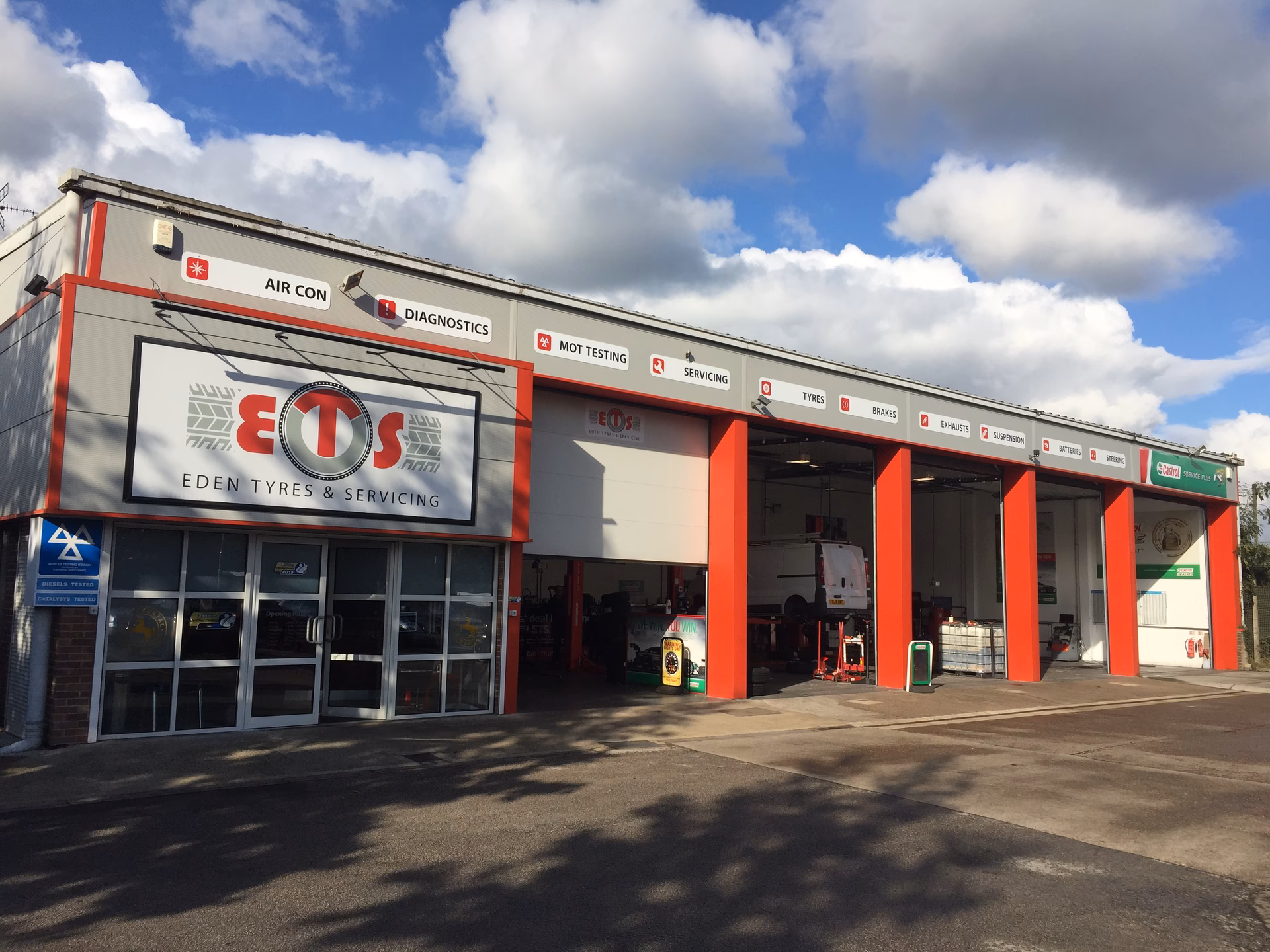 Where is Melton Mowbray town centre?