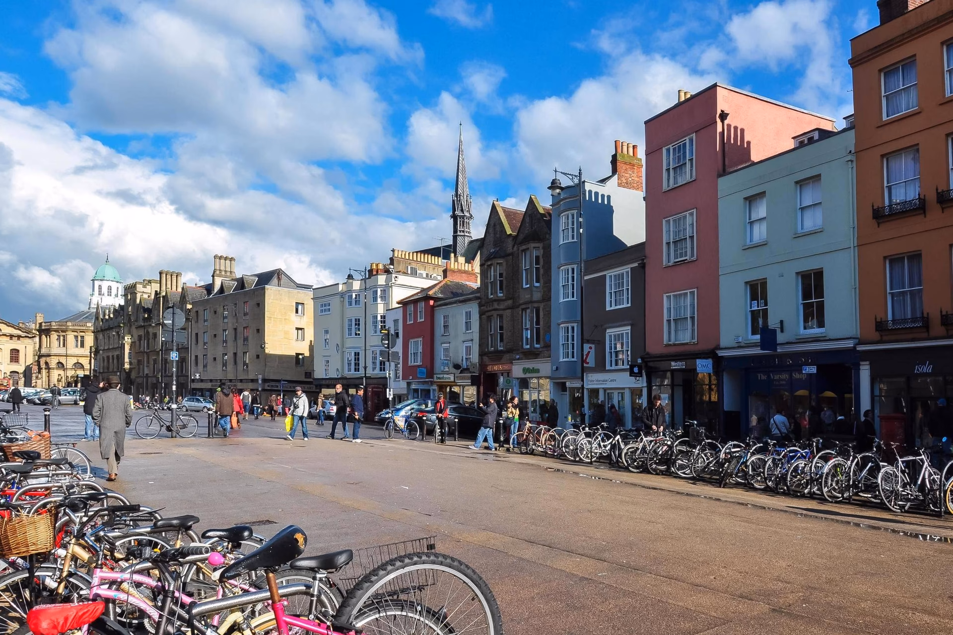 Why should I book An MOT test through Yell?