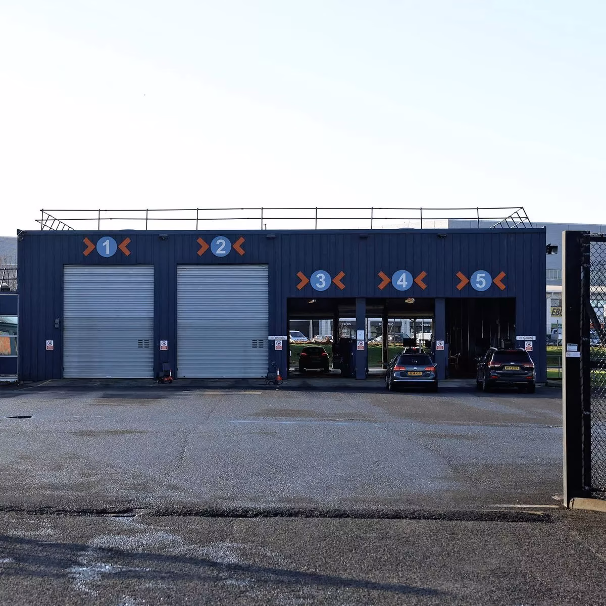 Where is Mallusk MOT centre?